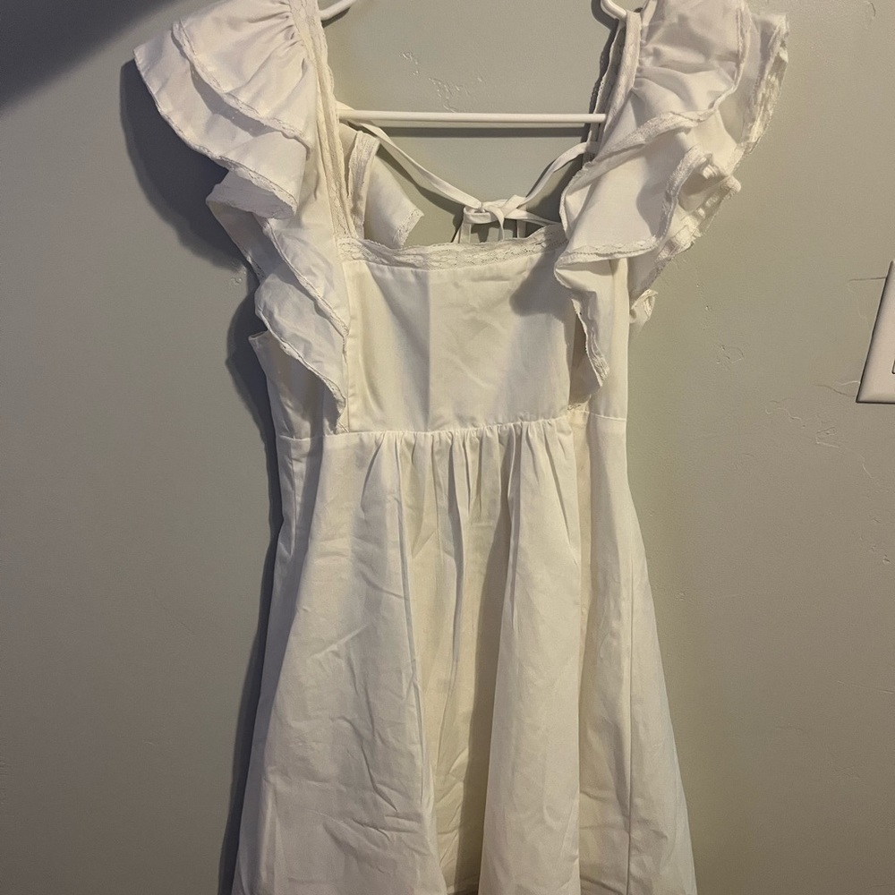 LULUS white mini dress with open back ruffled sleeves